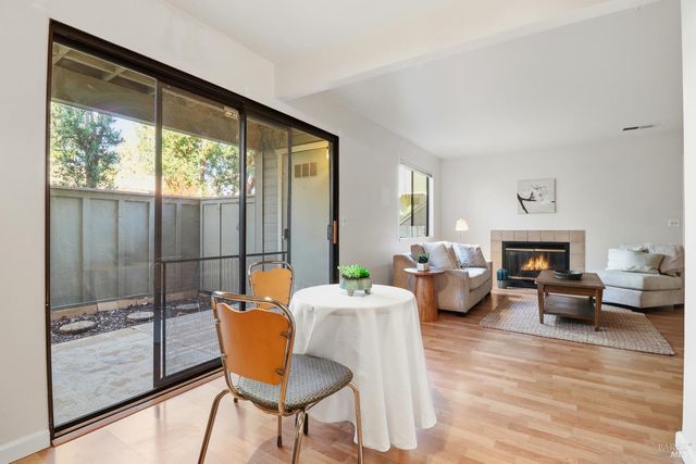 458 Bernice Ln, Sonoma, CA 95476