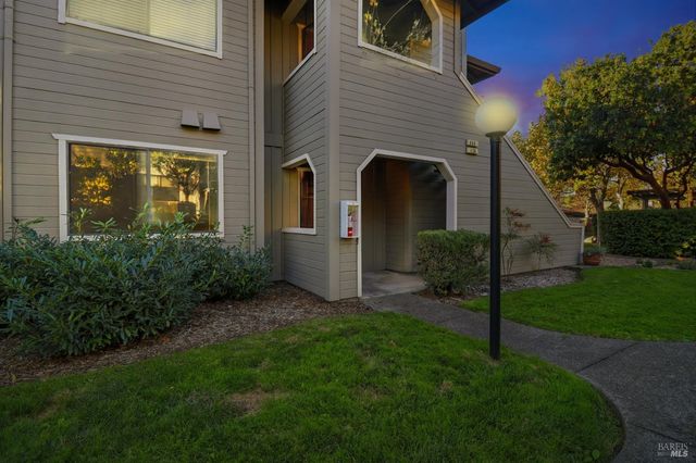 458 Bernice Ln, Sonoma, CA 95476