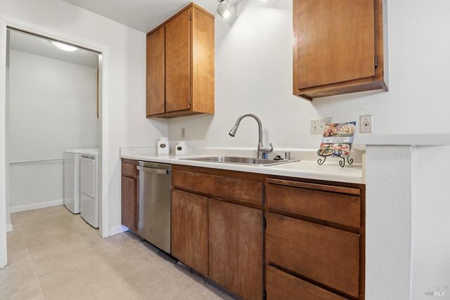 458 Bernice Ln, Sonoma, CA 95476