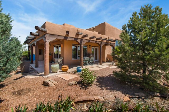 23 Monterey Road, Santa Fe, NM 87508