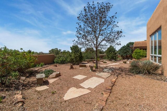23 Monterey Road, Santa Fe, NM 87508