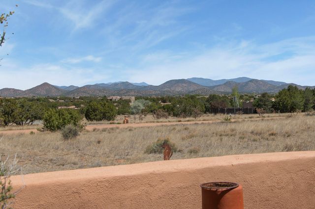 23 Monterey Road, Santa Fe, NM 87508