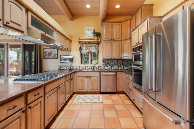 23 Monterey Road, Santa Fe, NM 87508