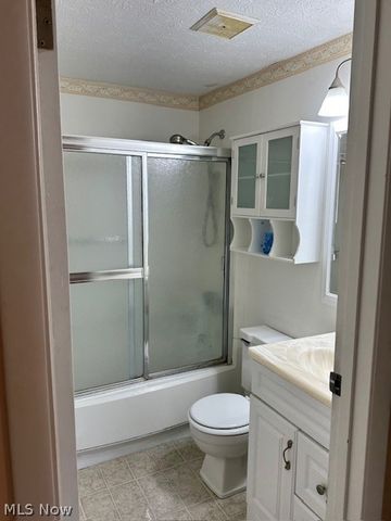 1900 King James Pky 202, Westlake, OH 44145