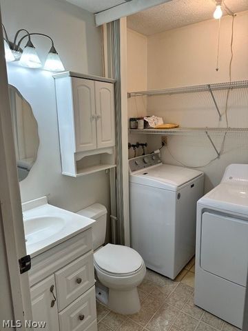 1900 King James Pky 202, Westlake, OH 44145