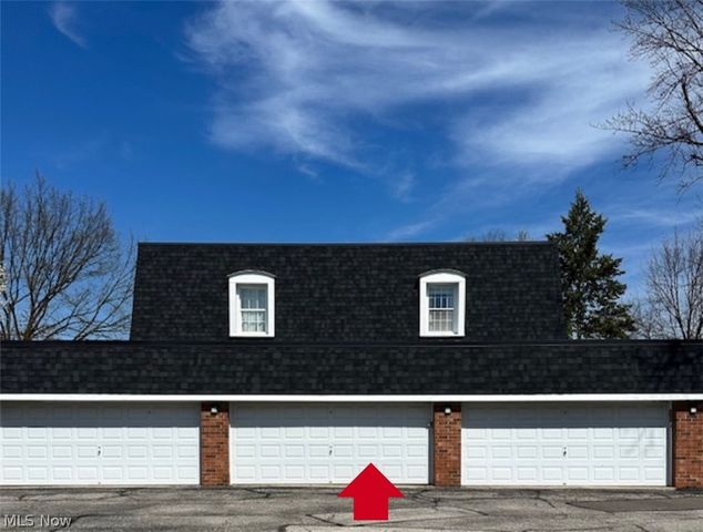 1900 King James Pky 202, Westlake, OH 44145
