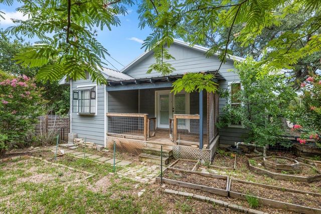18000 Lafayette Park RD, Jonestown, TX 78645