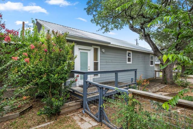 18000 Lafayette Park RD, Jonestown, TX 78645