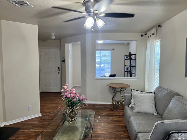 8019 Thicket Pass, San Antonio, TX 78254