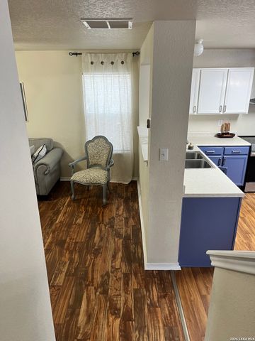 8019 Thicket Pass, San Antonio, TX 78254
