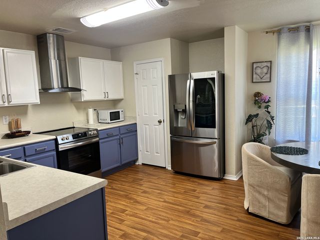 8019 Thicket Pass, San Antonio, TX 78254