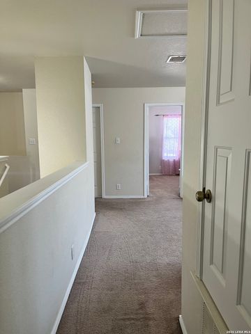 8019 Thicket Pass, San Antonio, TX 78254
