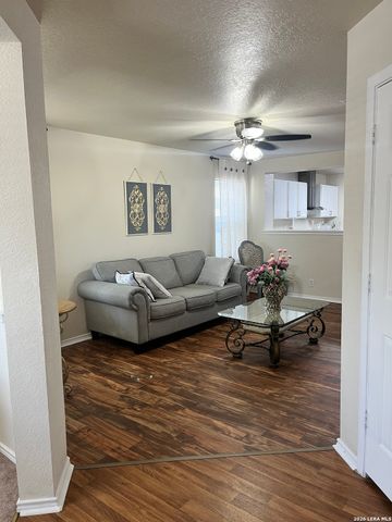 8019 Thicket Pass, San Antonio, TX 78254