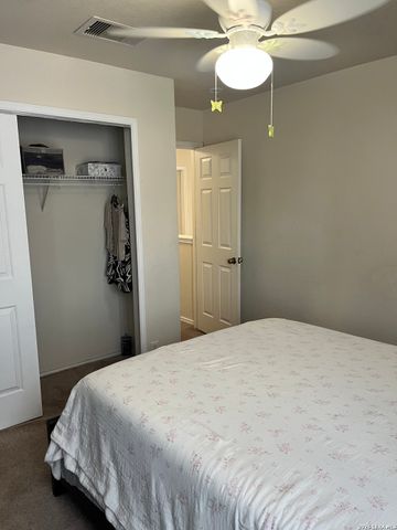 8019 Thicket Pass, San Antonio, TX 78254