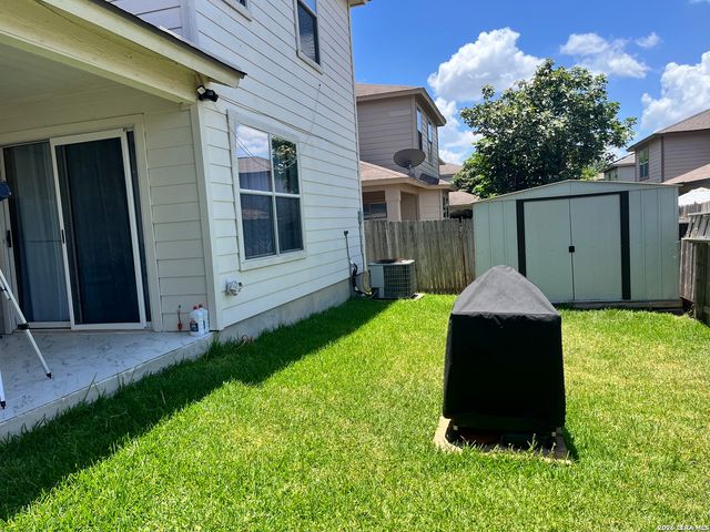 8019 Thicket Pass, San Antonio, TX 78254
