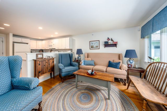 7 Ironwood Path 186, Mashpee, MA 02649