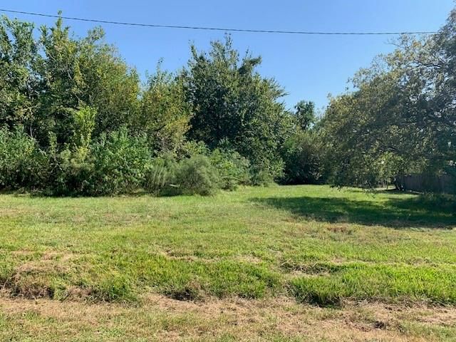 800 BLOCK S Kansas Street, La Porte, TX 77571