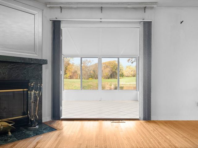 9 Caddy Rock Road A, North Kingstown, RI 02852