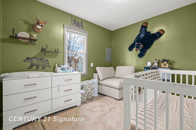 2115 Carolina Street, Midland, MI 48642