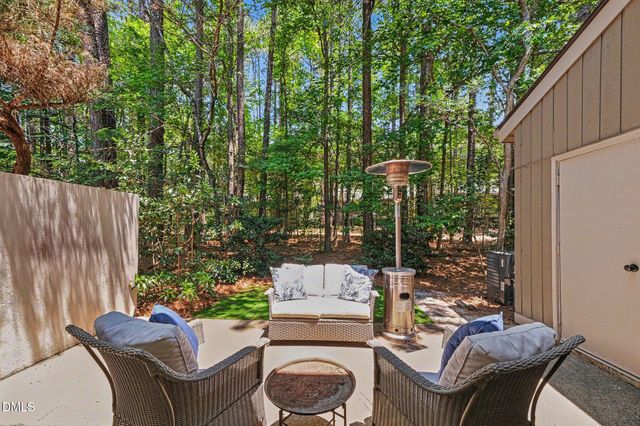2 Vauxhall Place, Chapel Hill, NC 27517