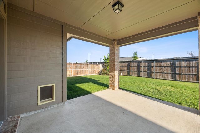 820 Austin Lane, Lavon, TX 75166
