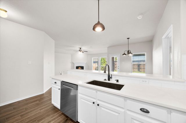 820 Austin Lane, Lavon, TX 75166