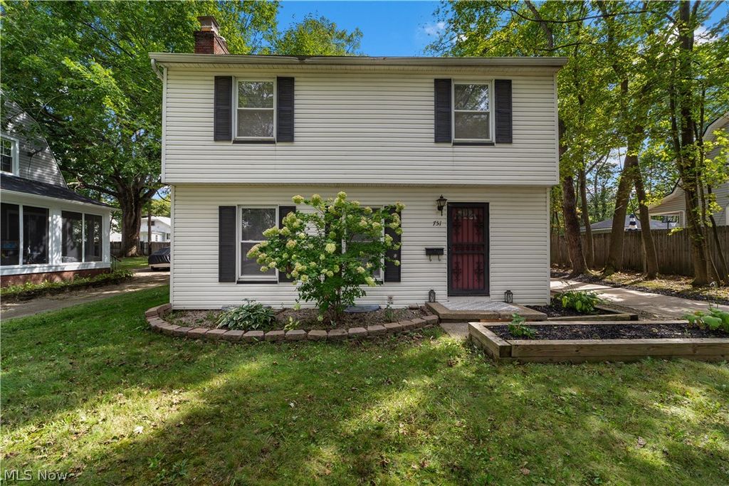 751 Roslyn Avenue, Akron, OH 44320
