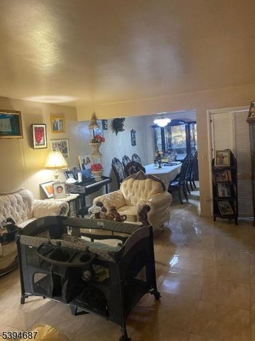 624 Irvington Ave, Maplewood Twp., NJ 07040