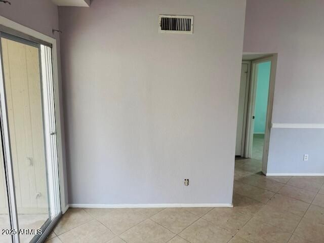 4044 E CARSON Road, Phoenix, AZ 85042