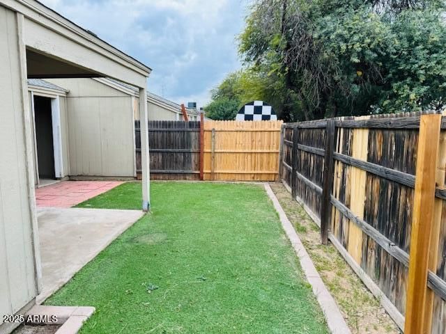 4044 E CARSON Road, Phoenix, AZ 85042