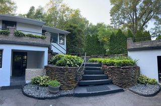 5 Old Orchard Road, Bloomfield, CT 06002