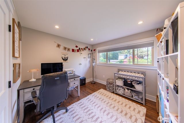 19312 48th Avenue W, Lynnwood, WA 98036