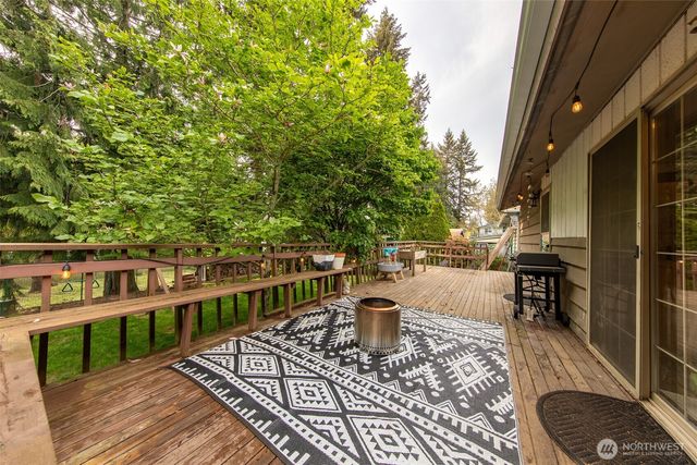 19312 48th Avenue W, Lynnwood, WA 98036