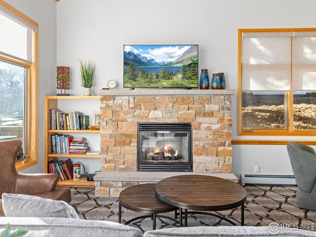 321 Overlook Ct, Estes Park, CO 80517