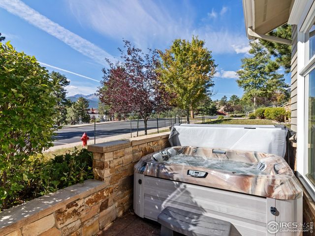321 Overlook Ct, Estes Park, CO 80517