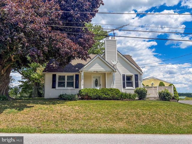 526 BARREN RD, Oxford, PA 19363