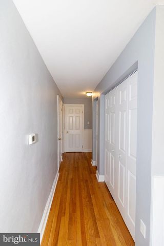 526 BARREN RD, Oxford, PA 19363