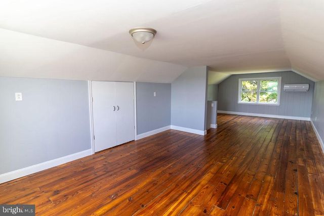 526 BARREN RD, Oxford, PA 19363