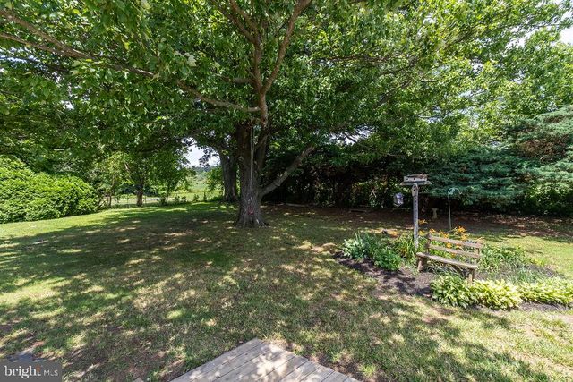 526 BARREN RD, Oxford, PA 19363