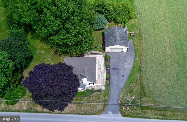 526 BARREN RD, Oxford, PA 19363