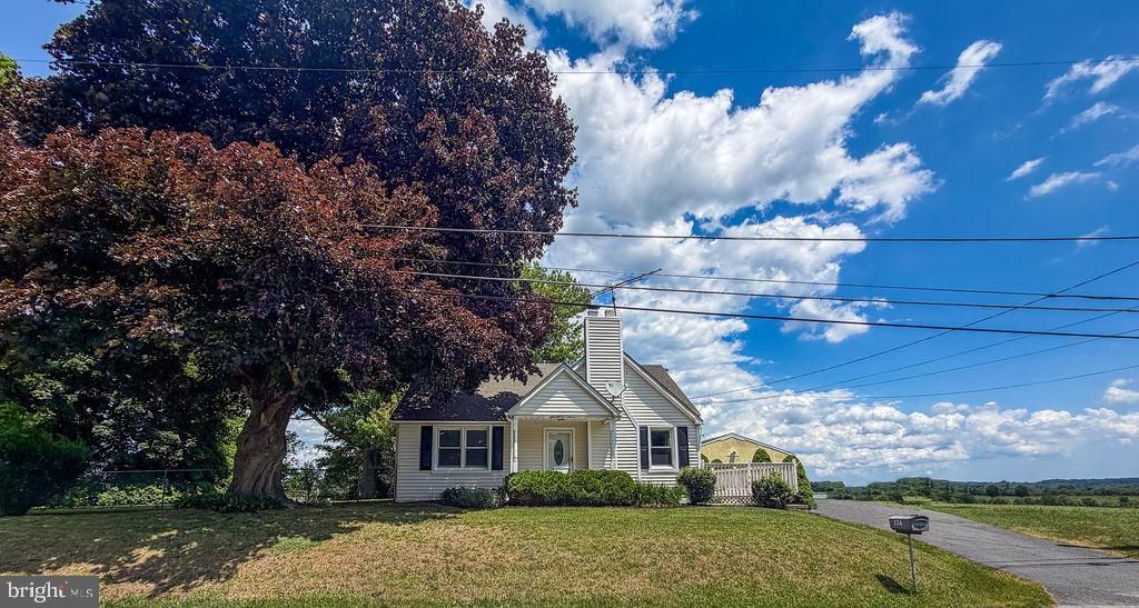 526 BARREN RD, Oxford, PA 19363
