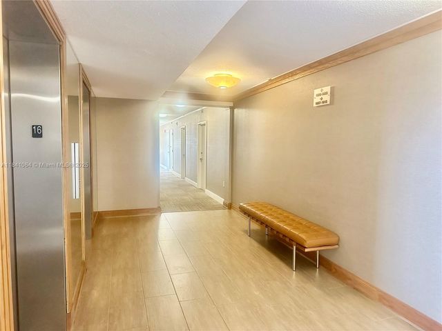 11111 Biscayne Blvd 16C, Miami, FL 33181