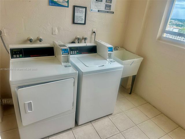 11111 Biscayne Blvd 16C, Miami, FL 33181