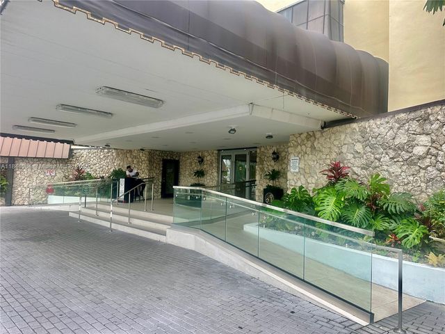 11111 Biscayne Blvd 16C, Miami, FL 33181