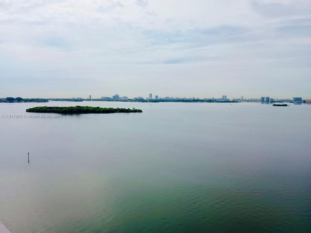 11111 Biscayne Blvd 16C, Miami, FL 33181