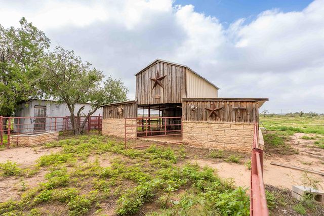 2950 Ranch Road 33, Big Spring, TX 79720