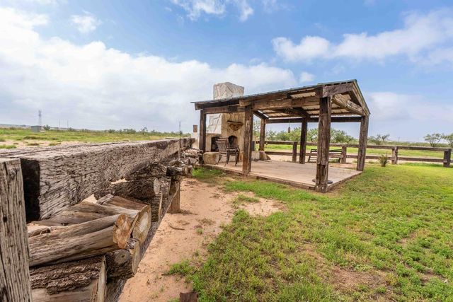 2950 Ranch Road 33, Big Spring, TX 79720