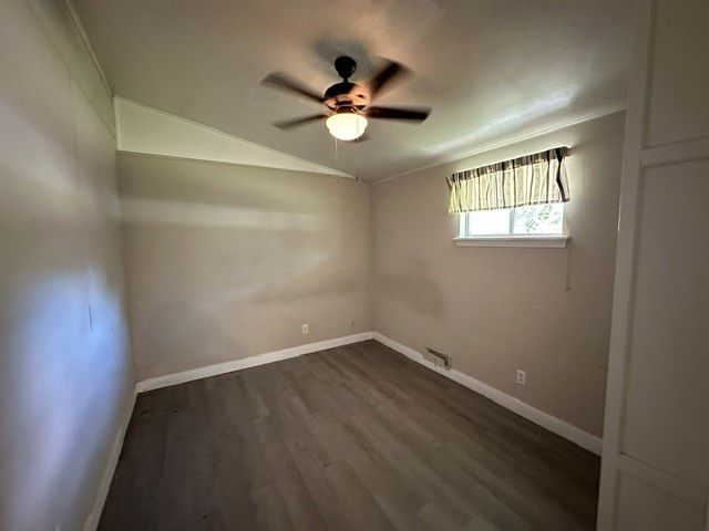 1705 Jefferson Street, Commerce, TX 75428