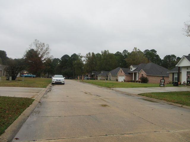 5218 Dalewood Drive, Shreveport, LA 71107