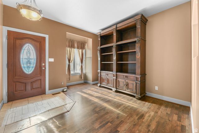 1960 N 3450 W, Plain City, UT 84404